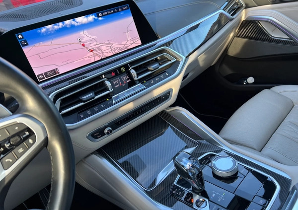 BMW X6 cena 395000 przebieg: 58000, rok produkcji 2020 z Chmielnik małe 781